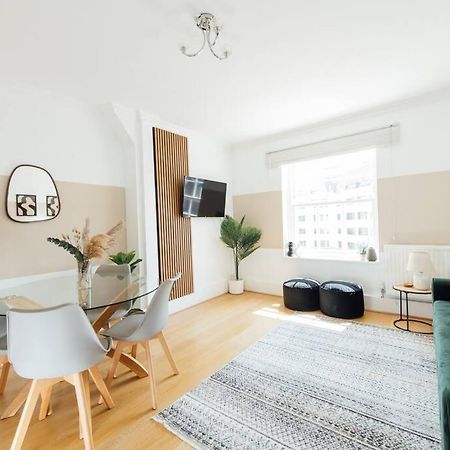 Charming 2 Bedroom Flat In The Heart Of Kings Cross, Londra Dış mekan fotoğraf