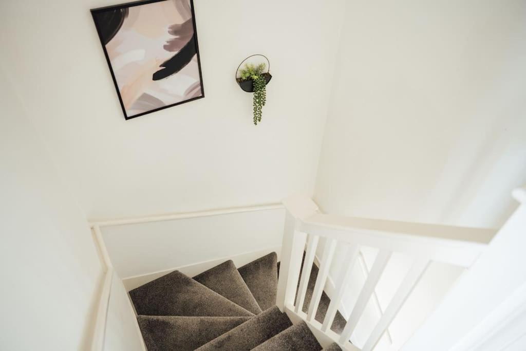 Charming 2 Bedroom Flat In The Heart Of Kings Cross, Londra Dış mekan fotoğraf