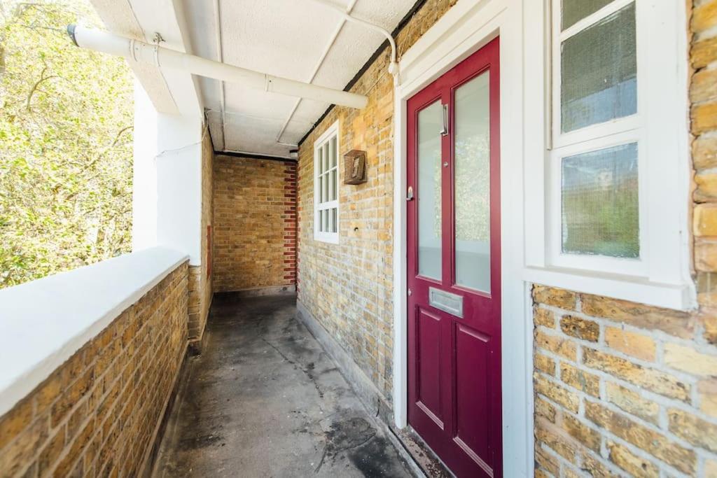 Charming 2 Bedroom Flat In The Heart Of Kings Cross, Londra Dış mekan fotoğraf